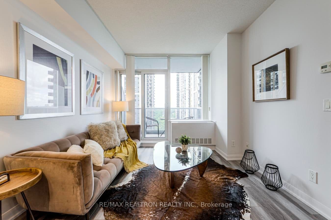 Unit 1505 4968 Yonge Street photo 1