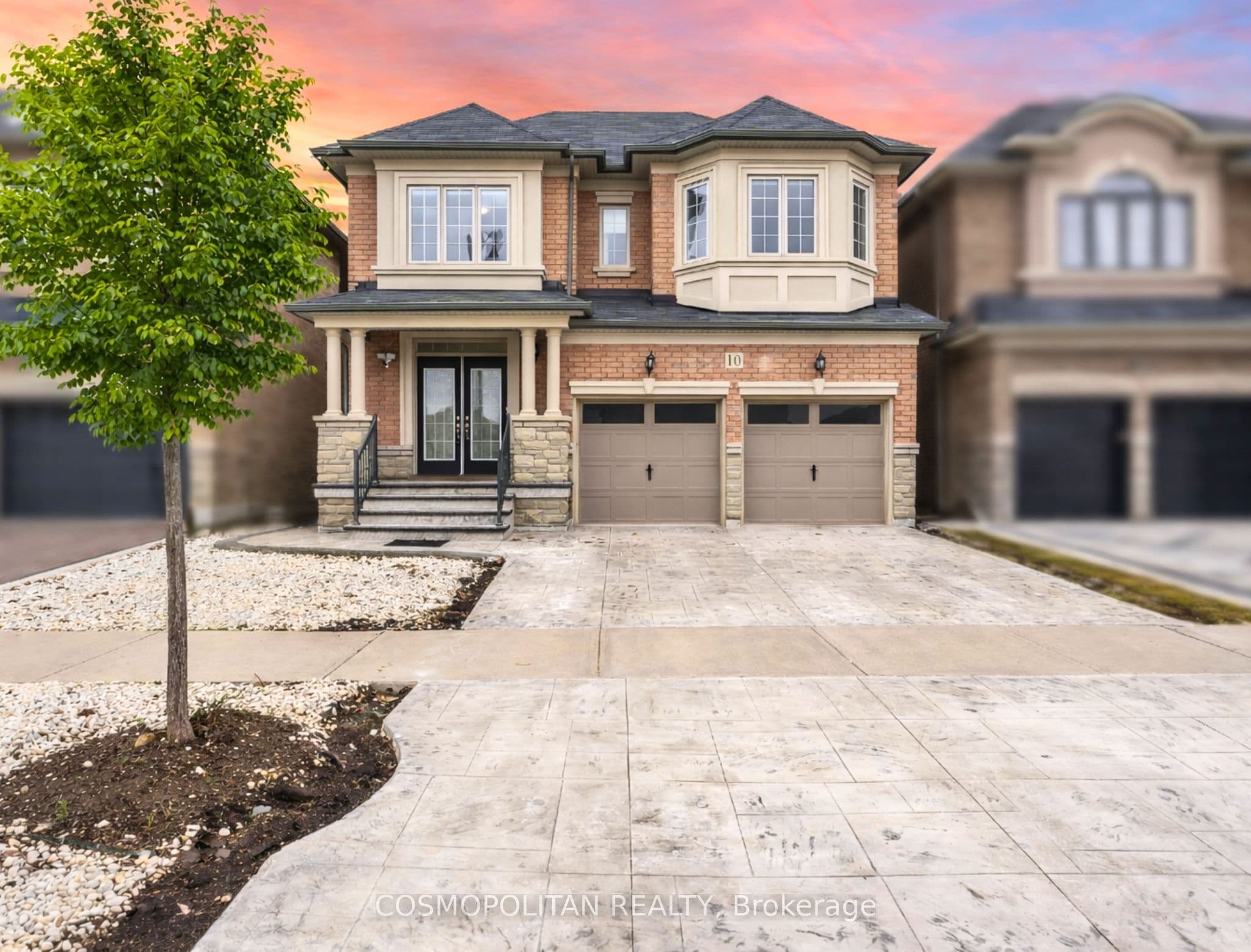 10 Loomis Road photo 1