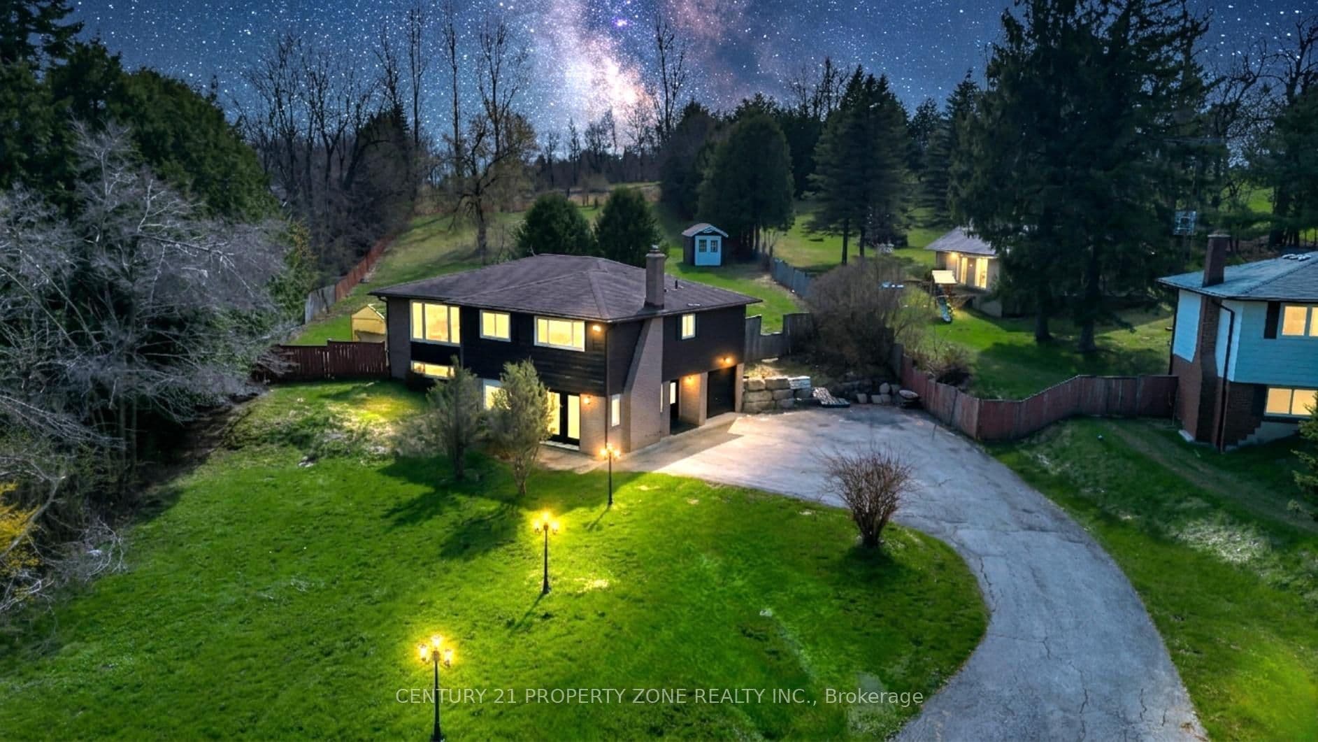 5172 Trafalgar Road photo 1