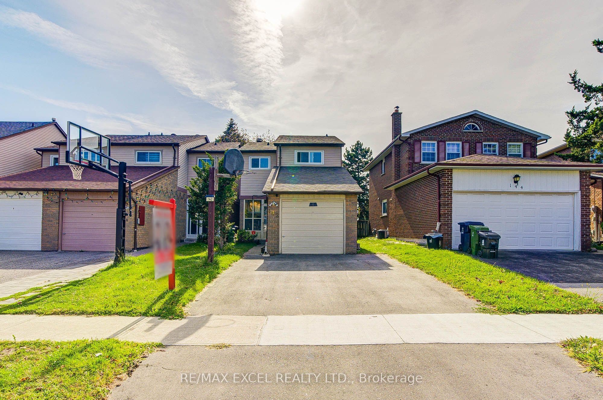 142 Shady Hollow Drive photo 1