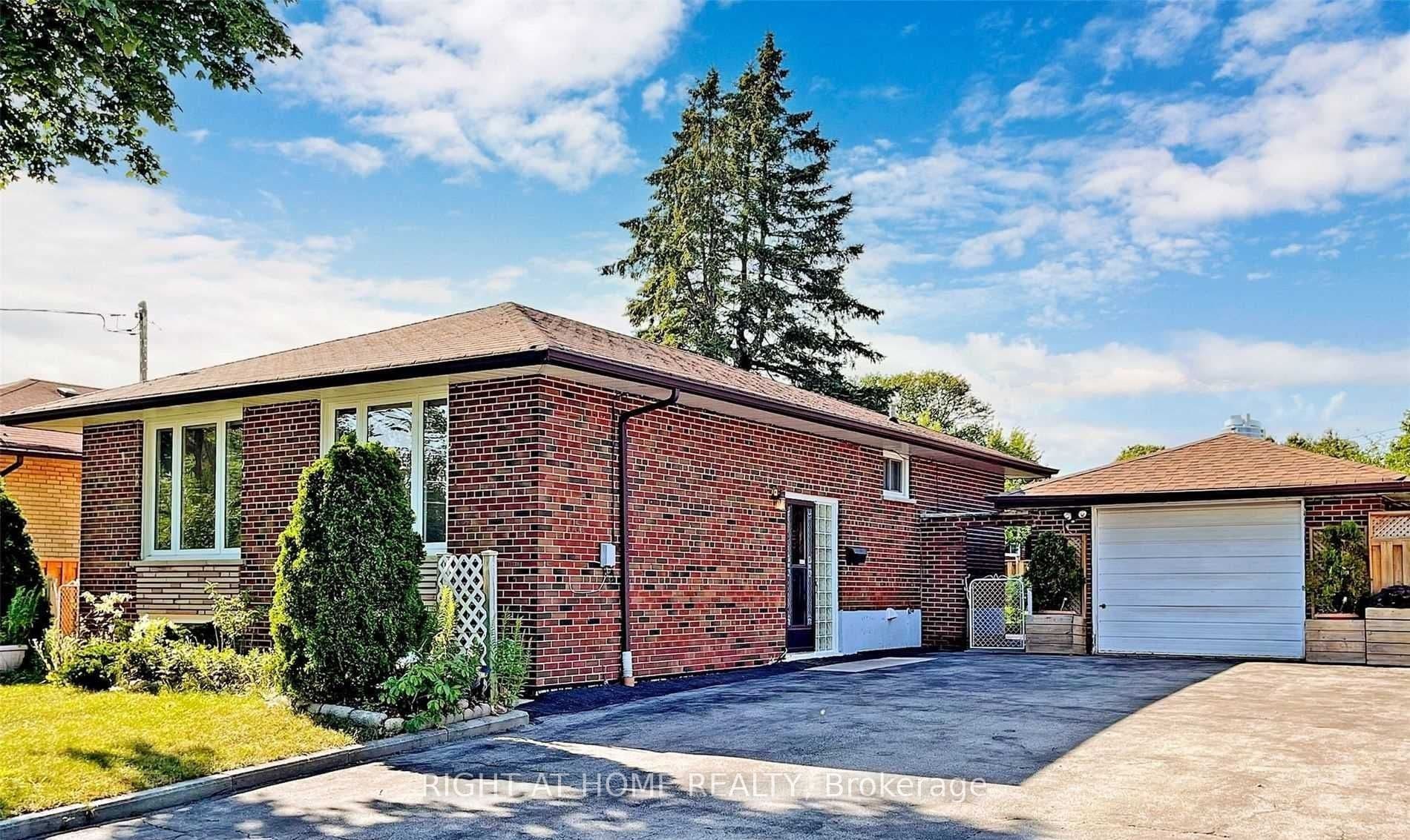 32 Brimorton Drive photo 1