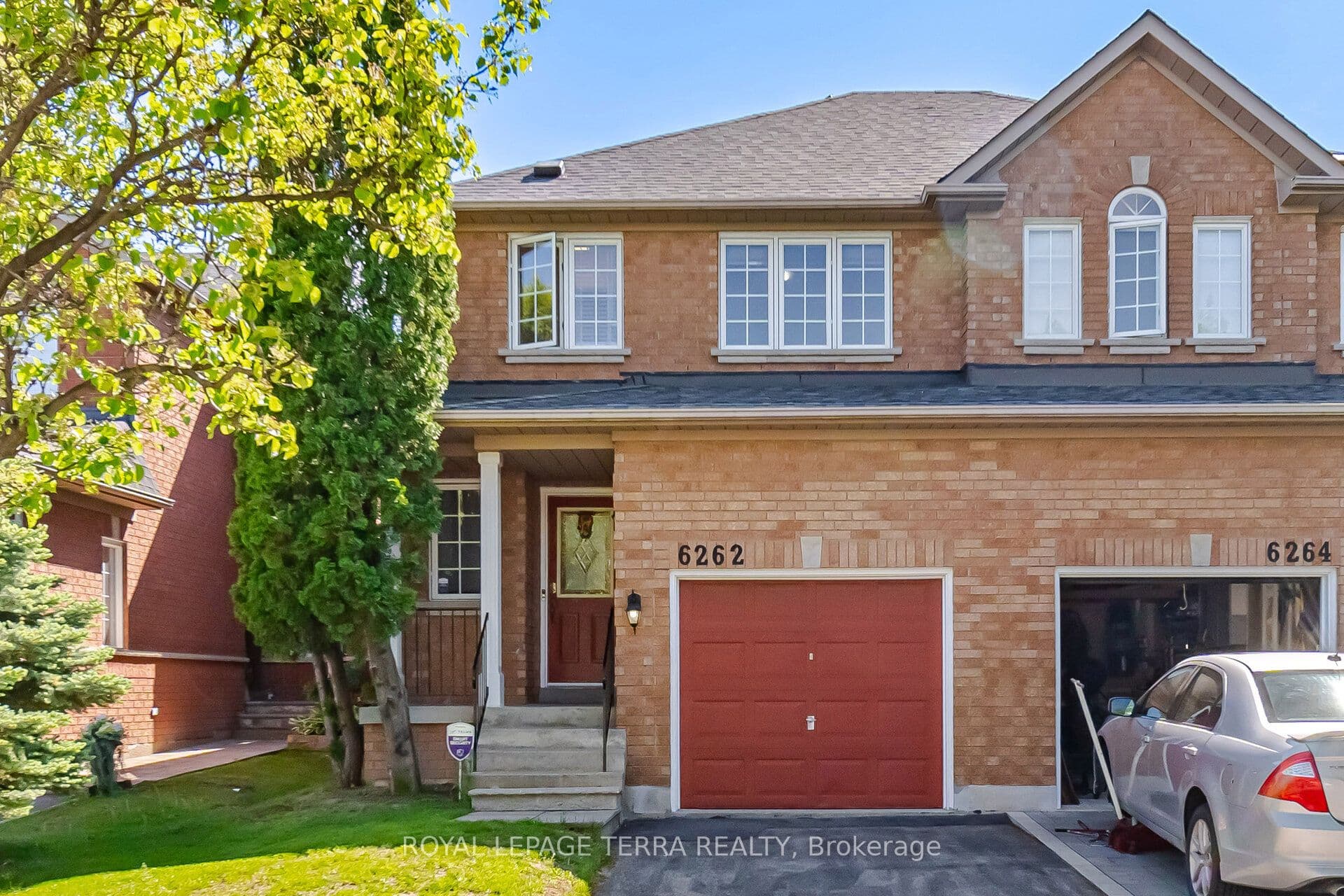 6262 Miriam Way photo 1
