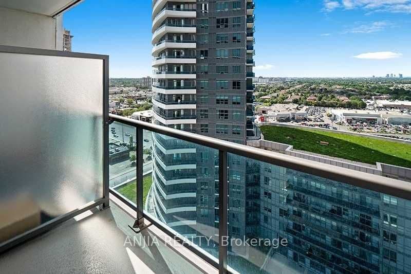 Unit 2211 7165 Yonge Street photo 1