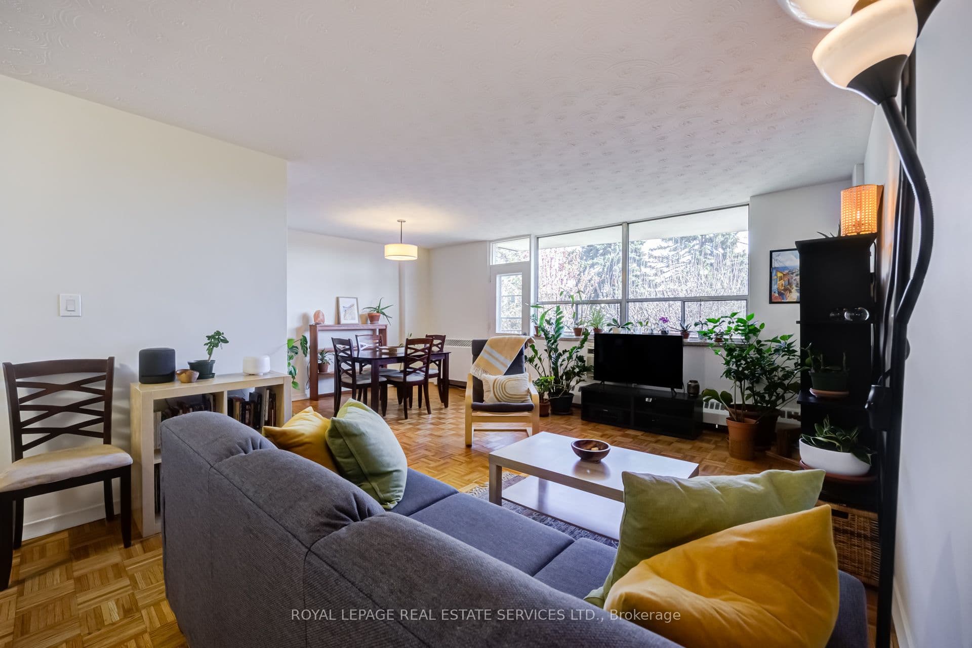 Unit 303 100 Coe Hill Drive photo 1