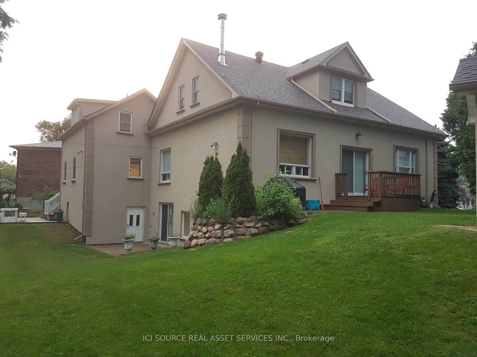 12 Iondale Place photo 1