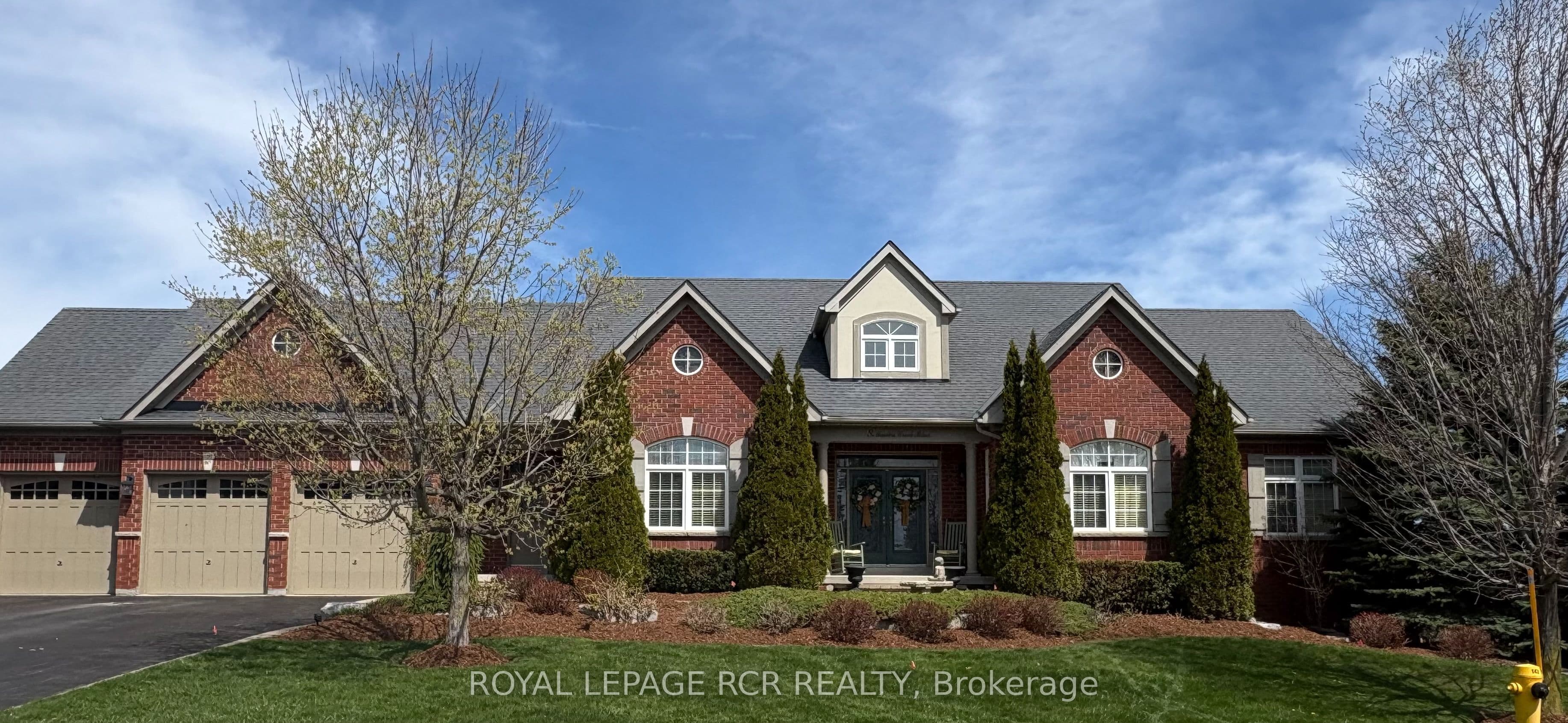 8 Masters Creek Boulevard photo 1