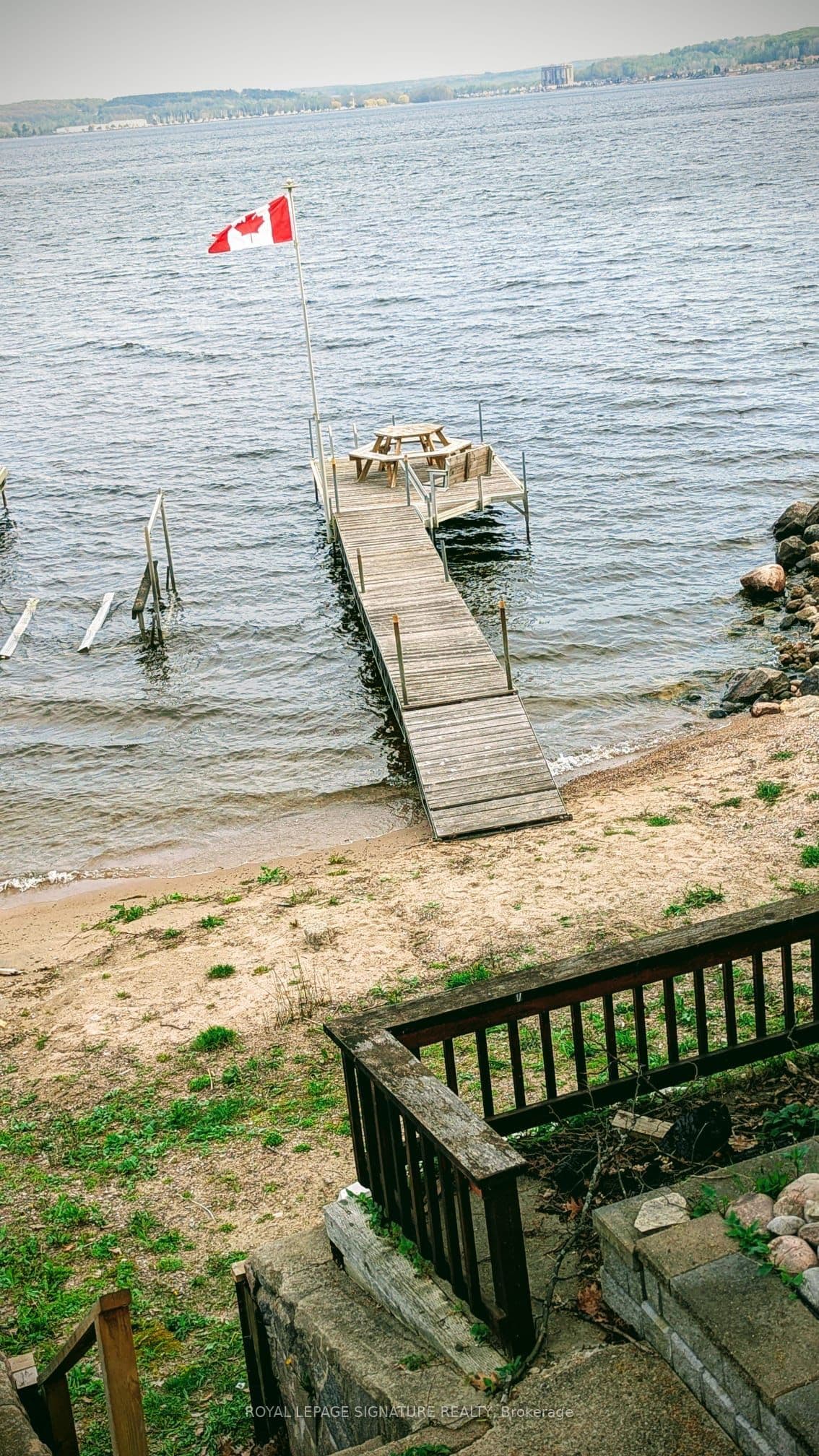 427 Mundys Bay Road photo 1
