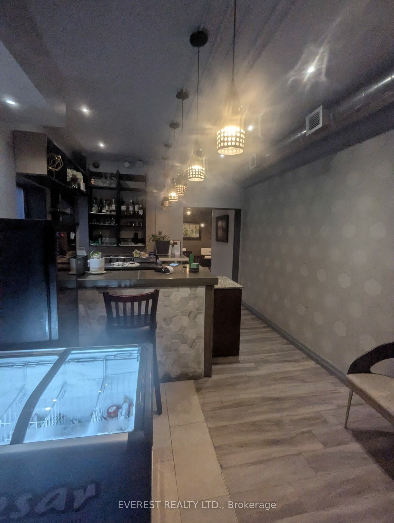 3305 Yonge Street photo 1