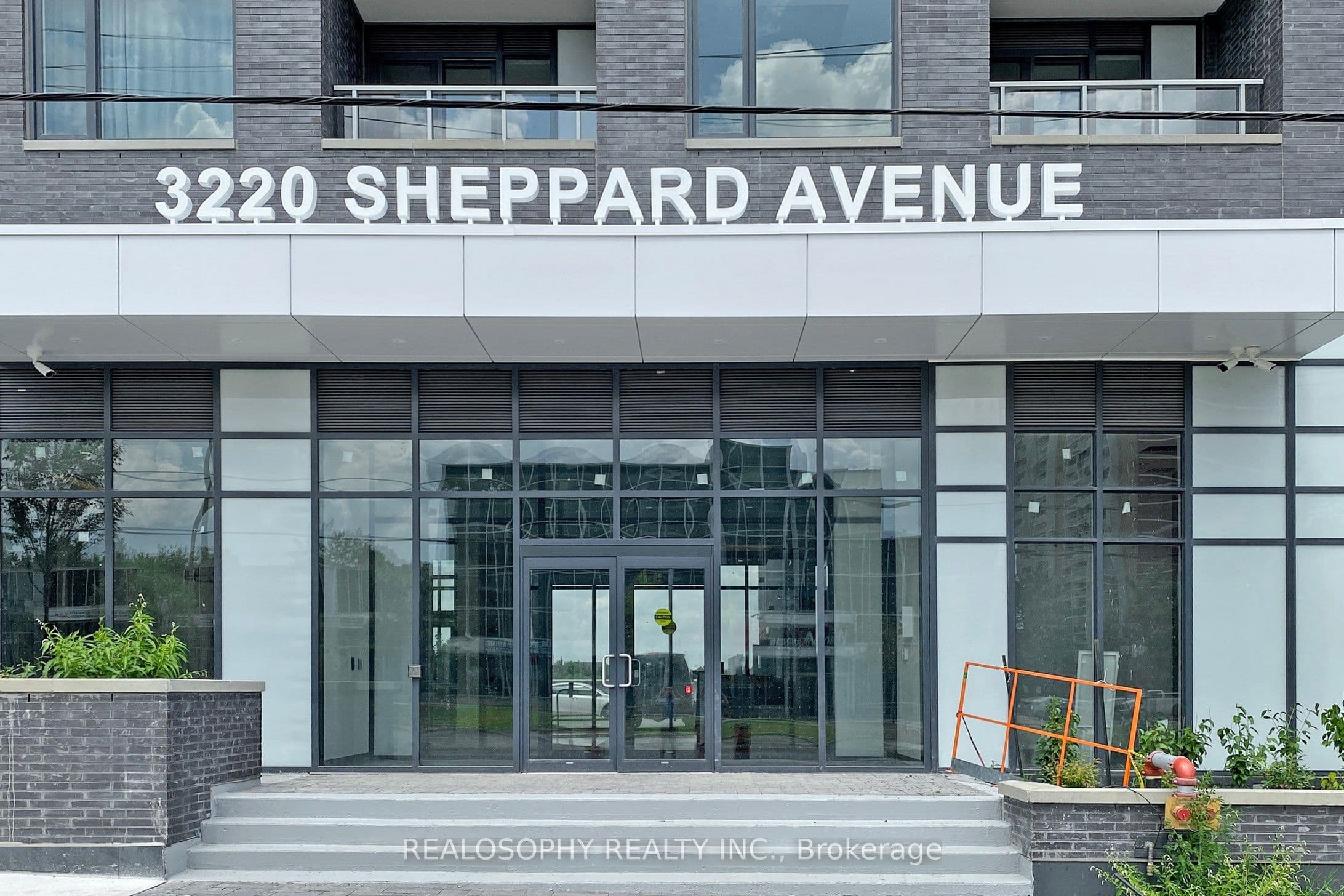 Unit 909 3220 Sheppard Avenue photo 1