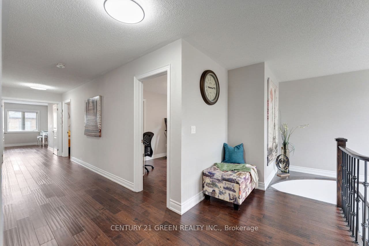 3 Lisson Crescent photo 1