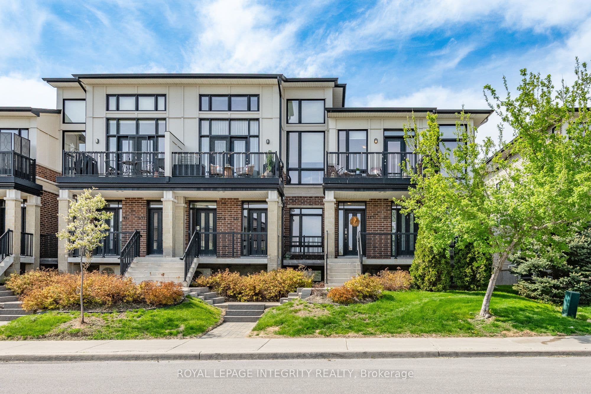 Unit 49 113 Poplin Street photo 1