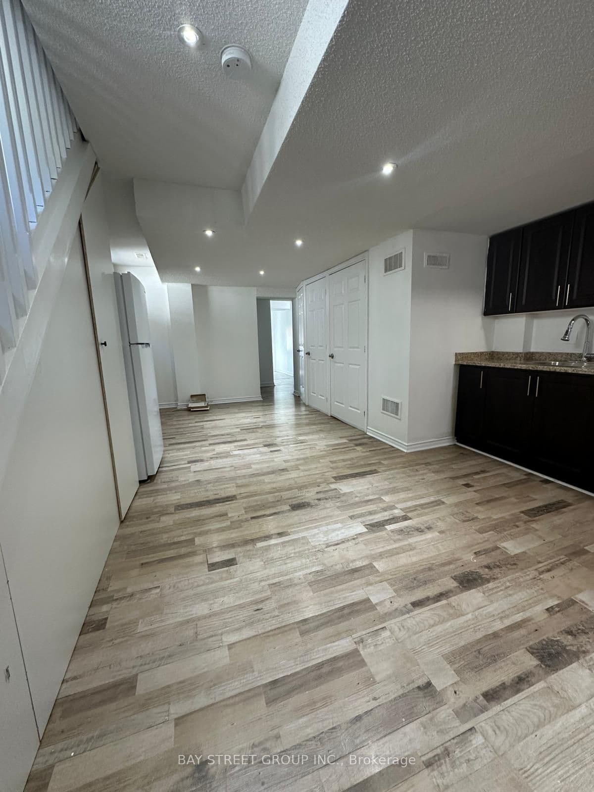 1106 Haig Boulevard photo 1