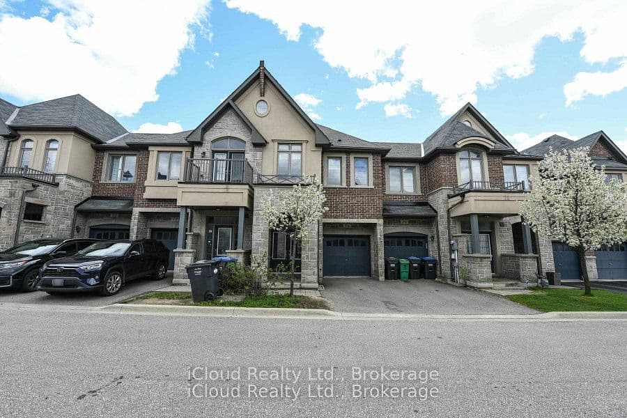 74 Gammon Crescent photo 1