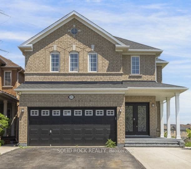 15 Roundstone Drive photo 1