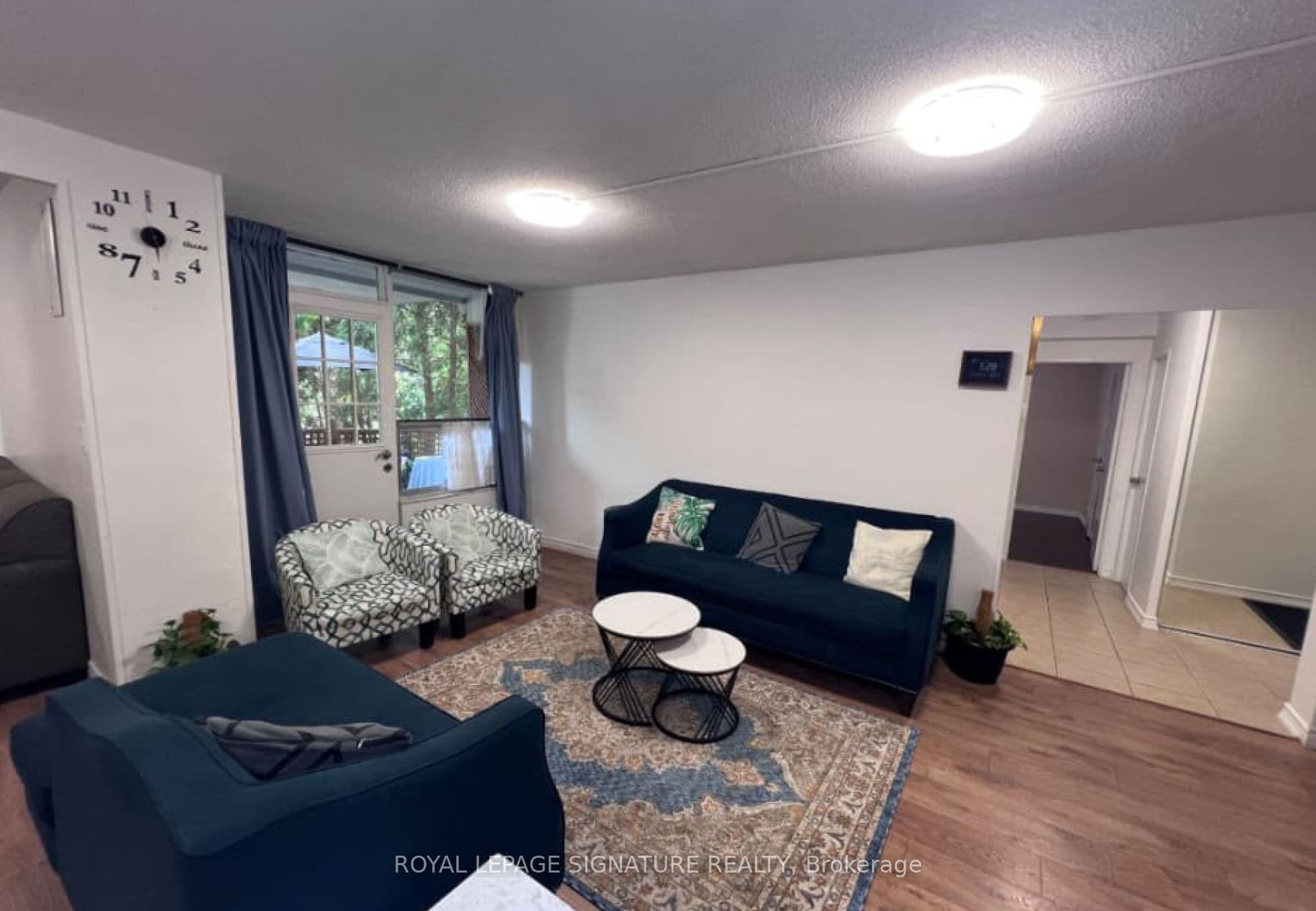 Unit 105 5 Shady Golfway photo 1
