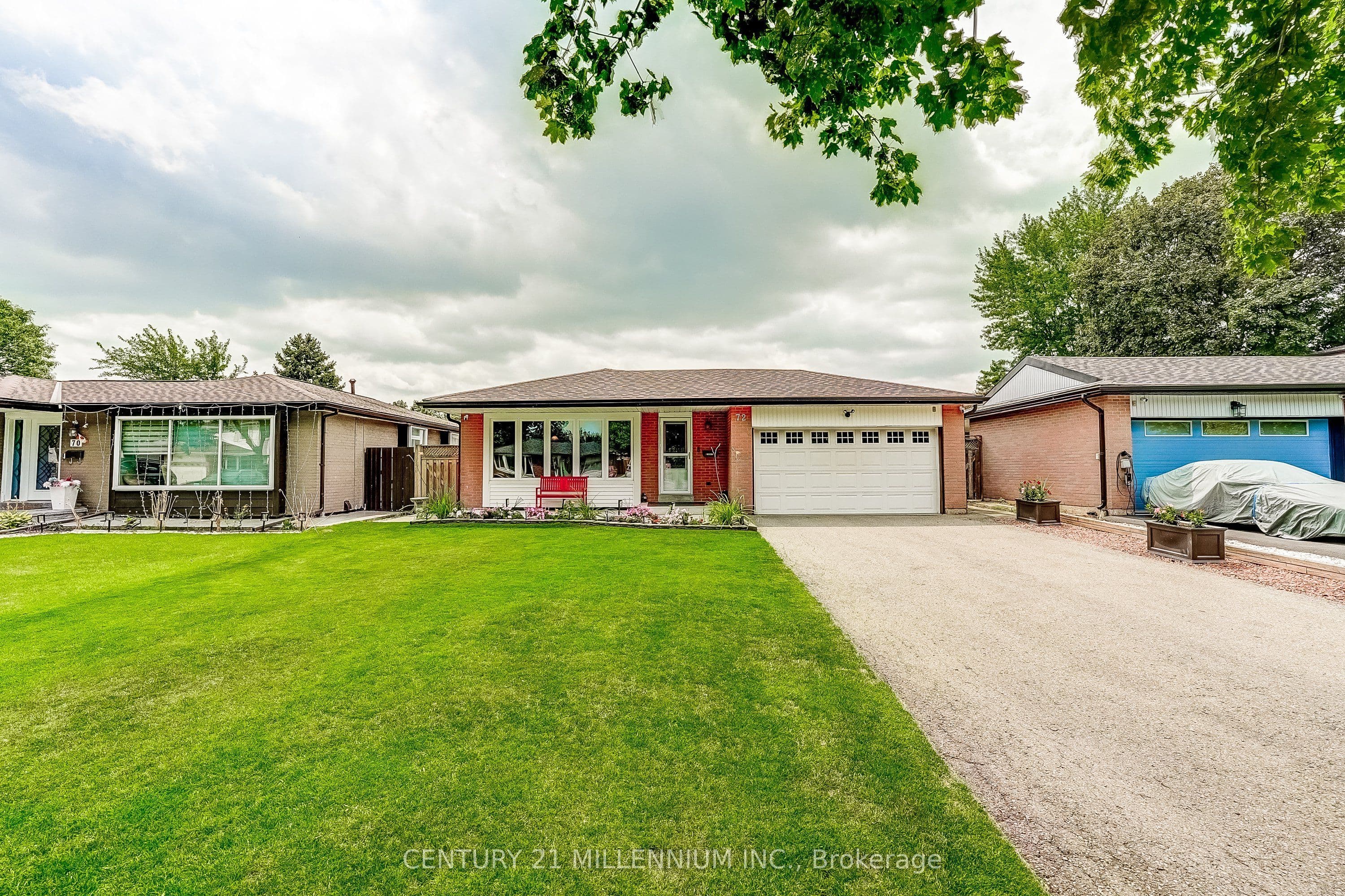 72 Glebe Crescent photo 1