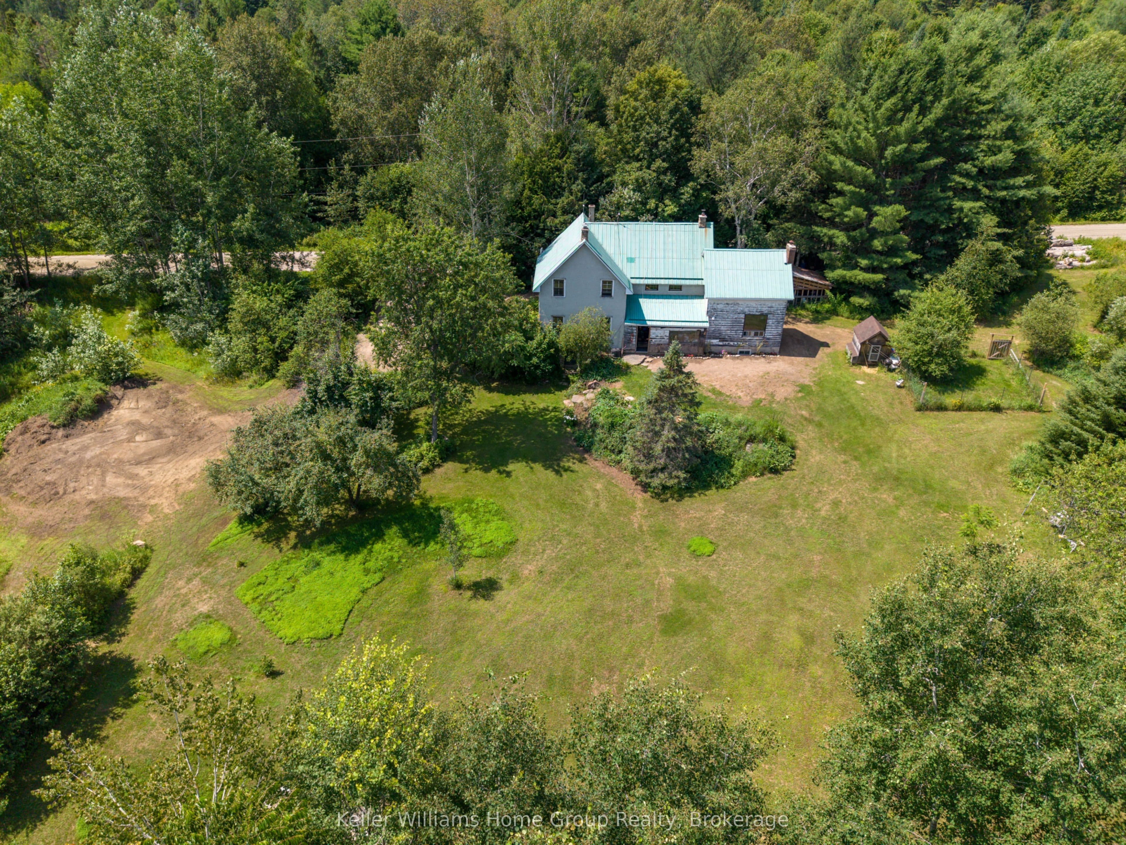 1794 East Road Loop photo 1