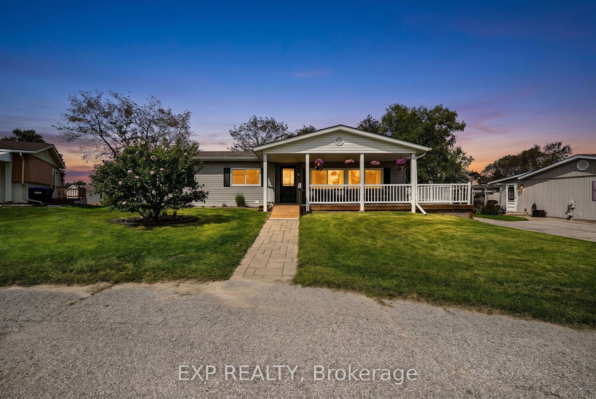 4 Fairbirch Court photo 1