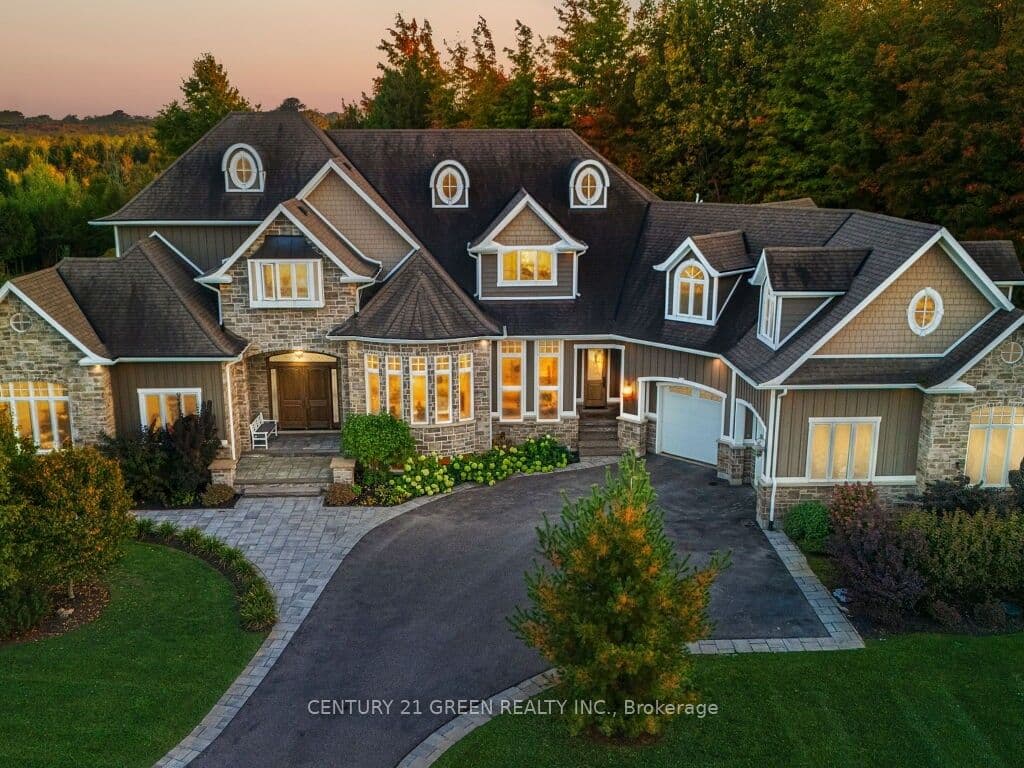 39 Brookhaven Crescent photo 1