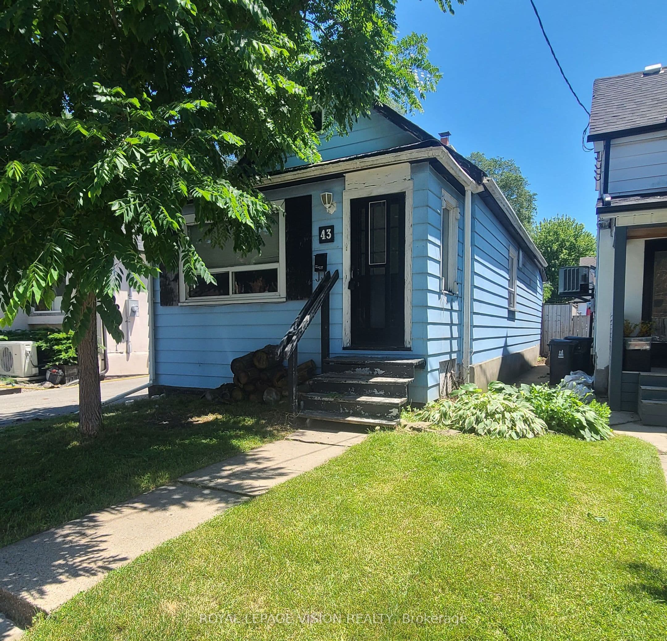 43 Jillson Avenue photo 1