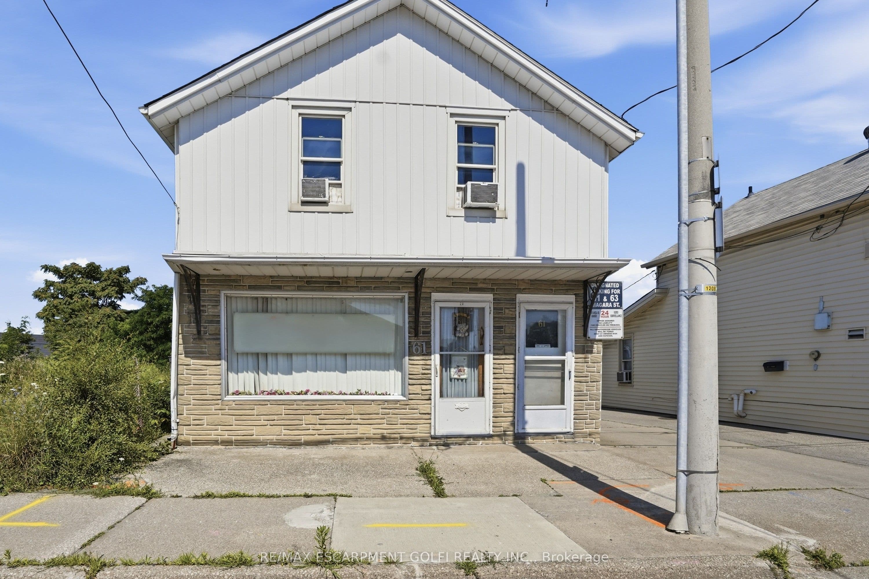61 Niagara Street photo 1