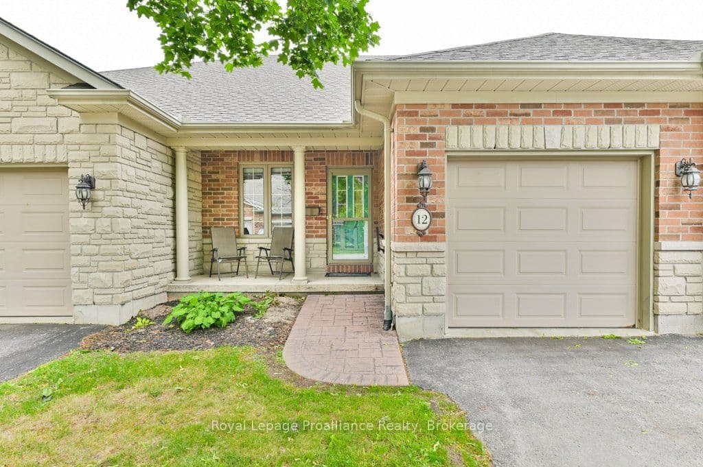 Unit 12 25 Heartwood Drive photo 1