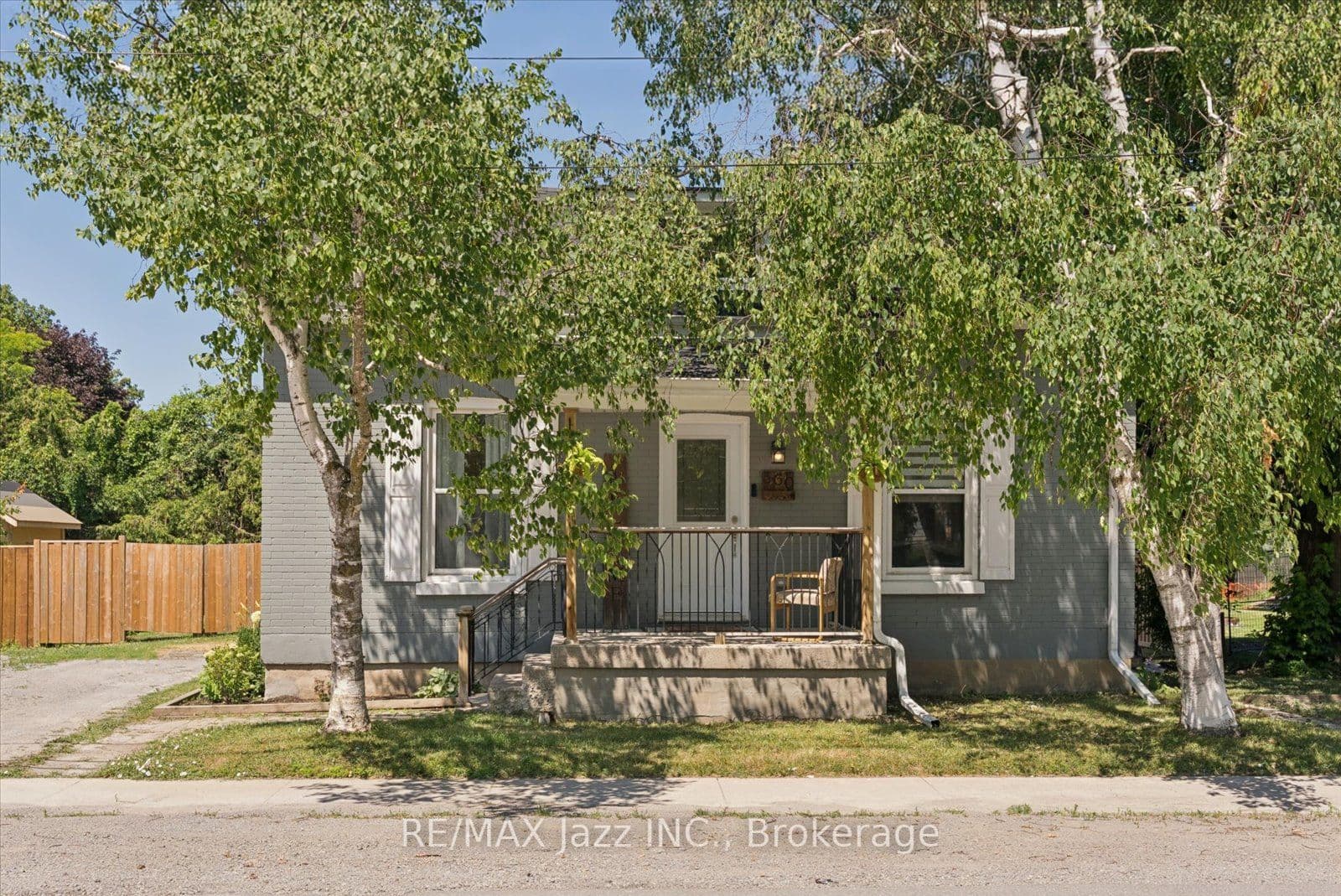 360 Mill Street photo 1