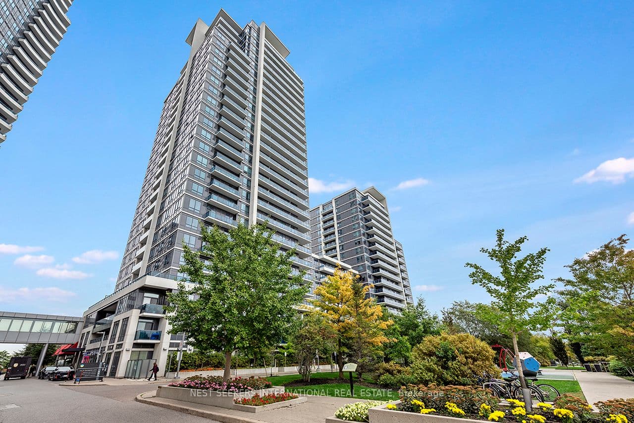 Unit 733 7165 Yonge Street photo 1