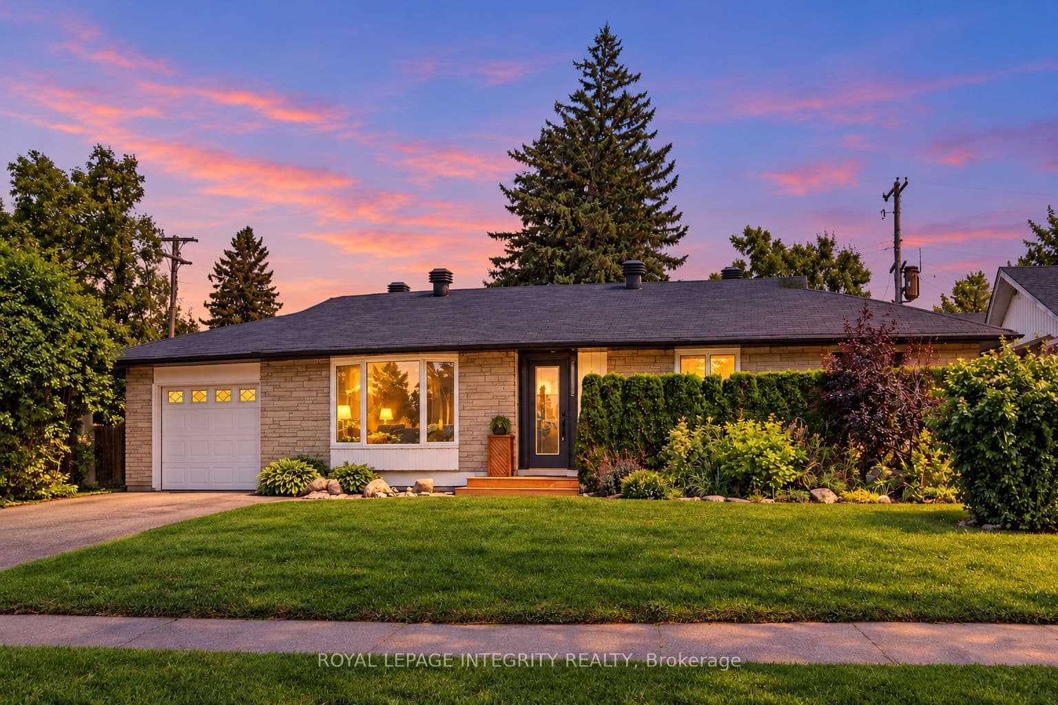 1213 Mcwatters Road photo 1