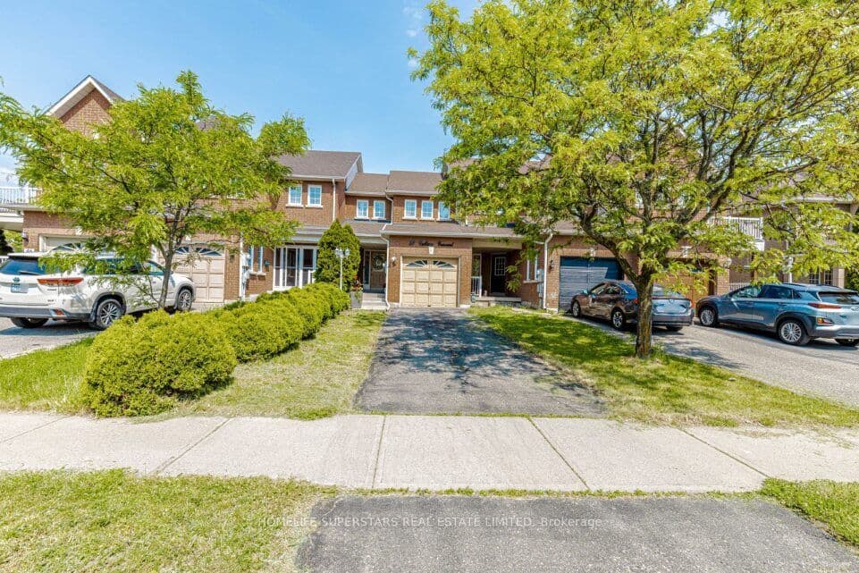 50 Culture Crescent photo 1