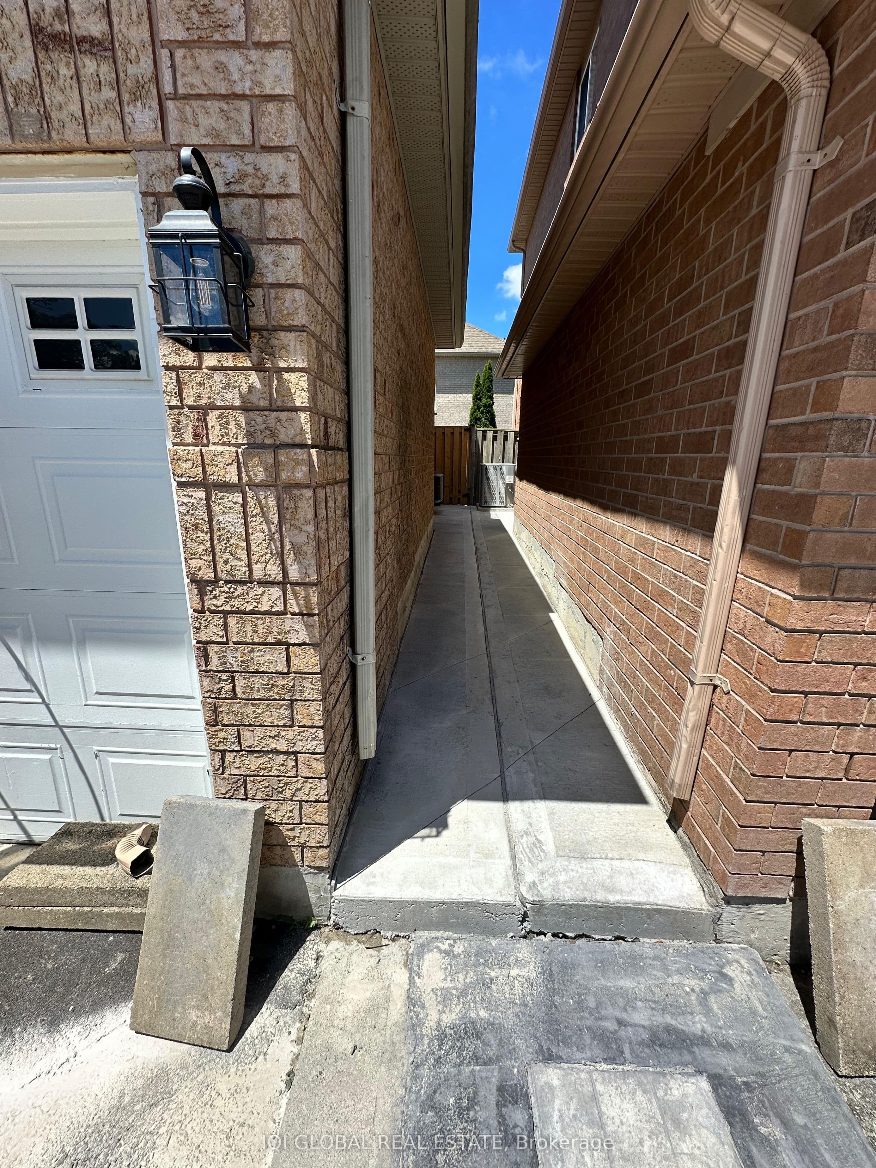 Unit Basement 3937 Oland Drive photo 1