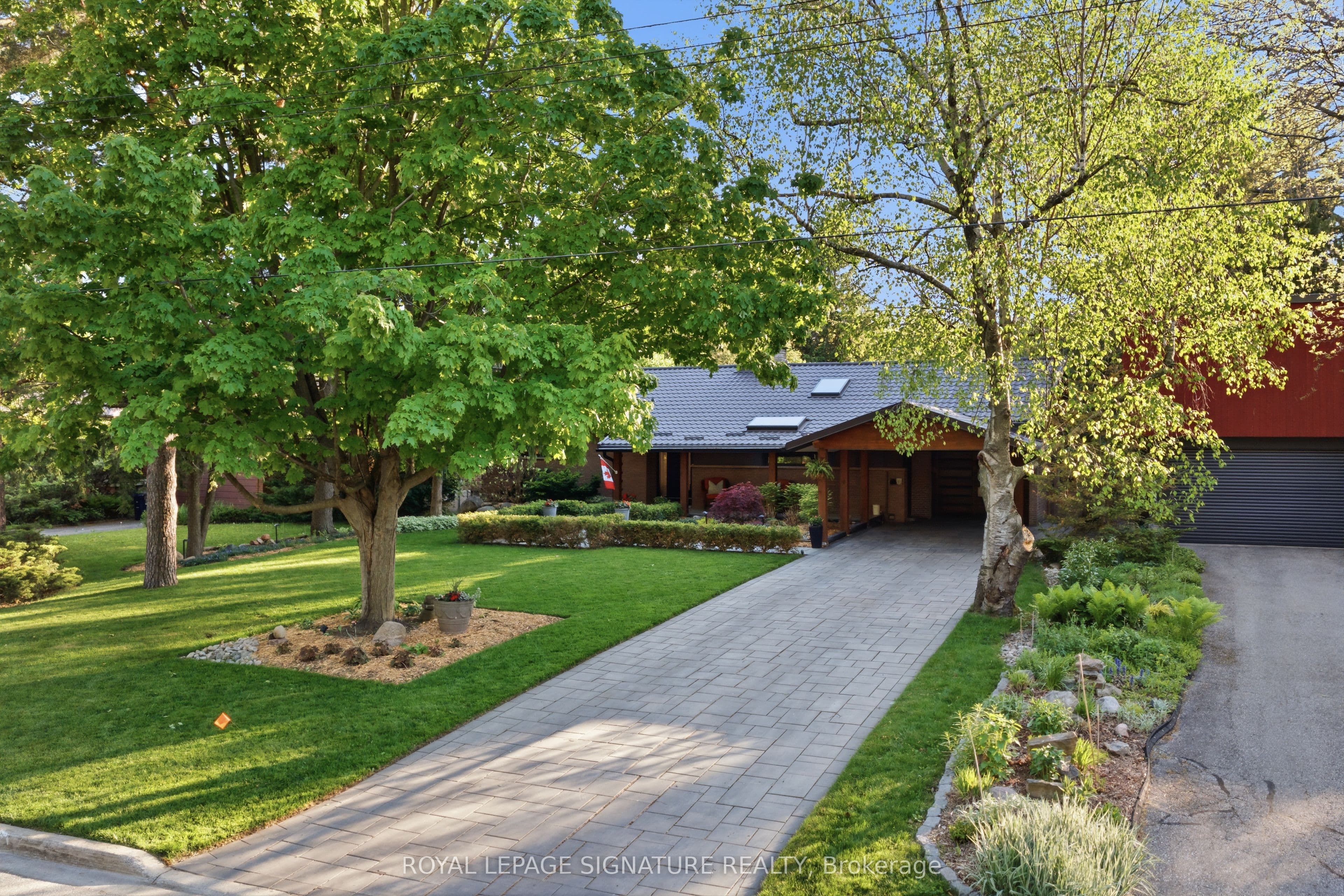 52 Morna Avenue photo 1