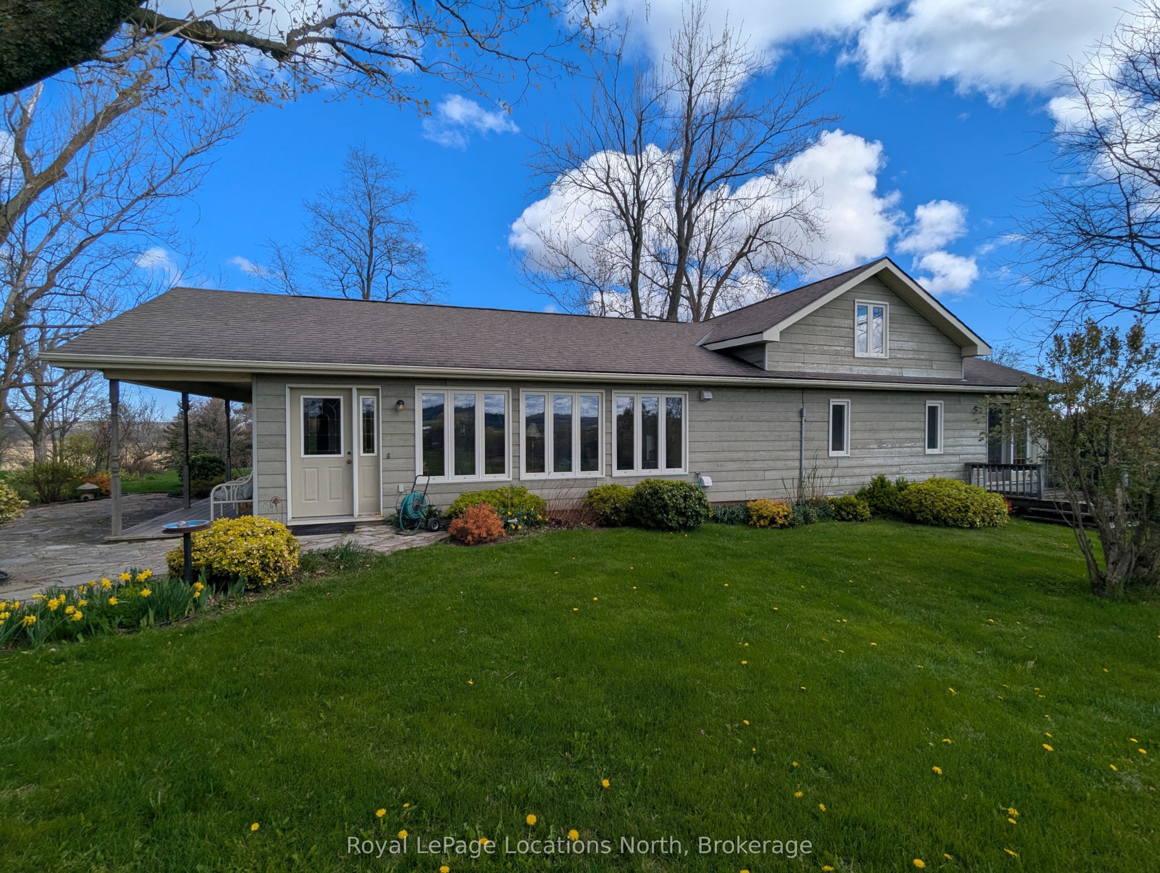 125552 13 Side Road photo 1