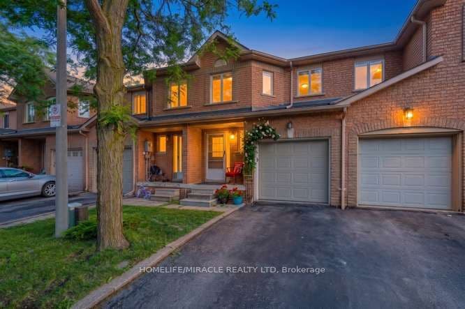 Unit 59 200 Cresthaven Road photo 1