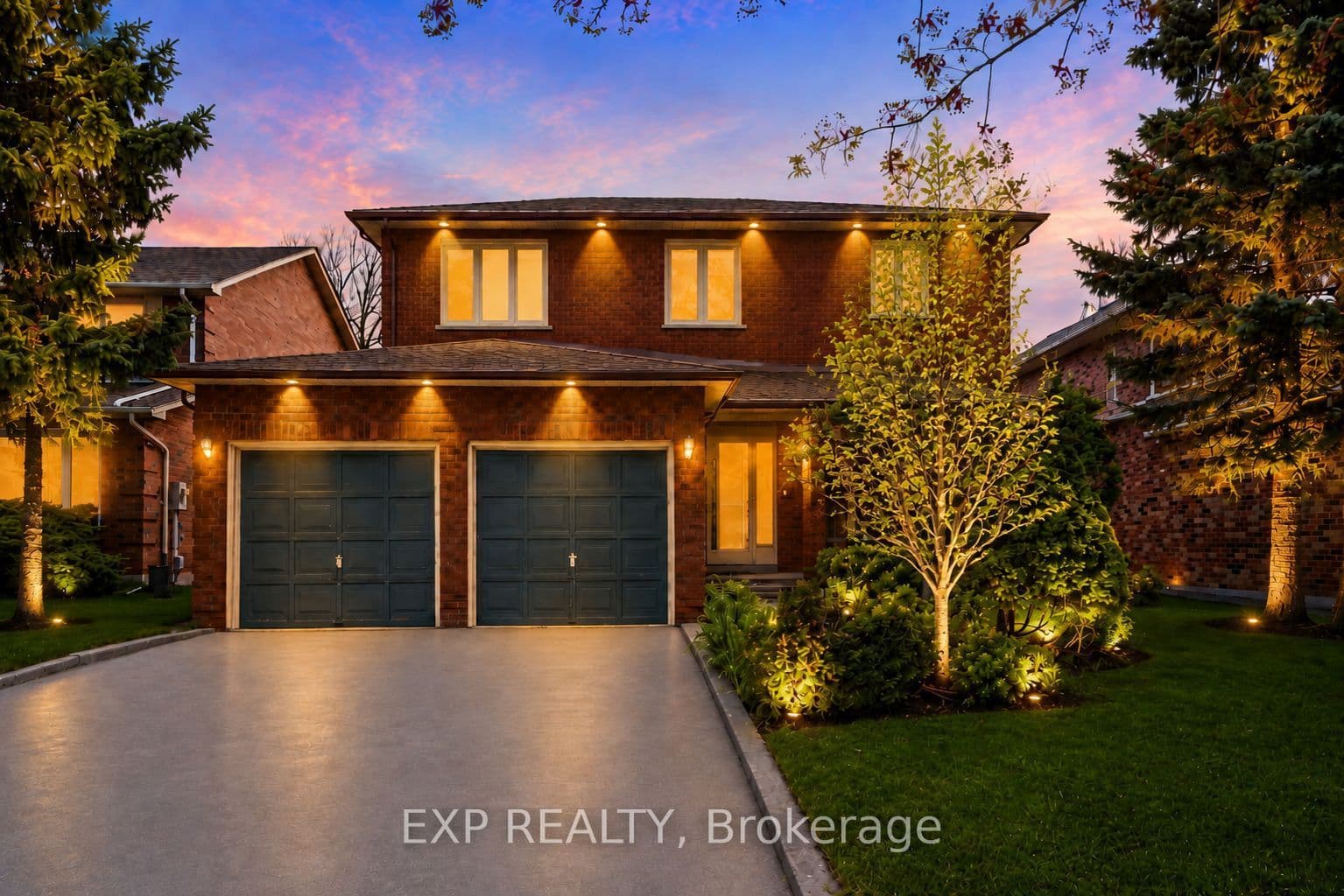 51 Sanderson Crescent photo 1