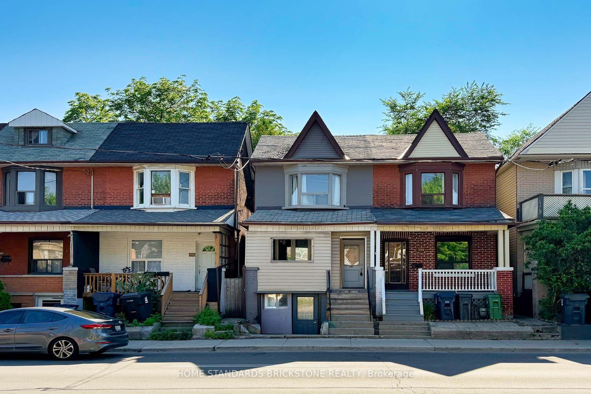 Unit Lower 792 Pape Avenue photo 1