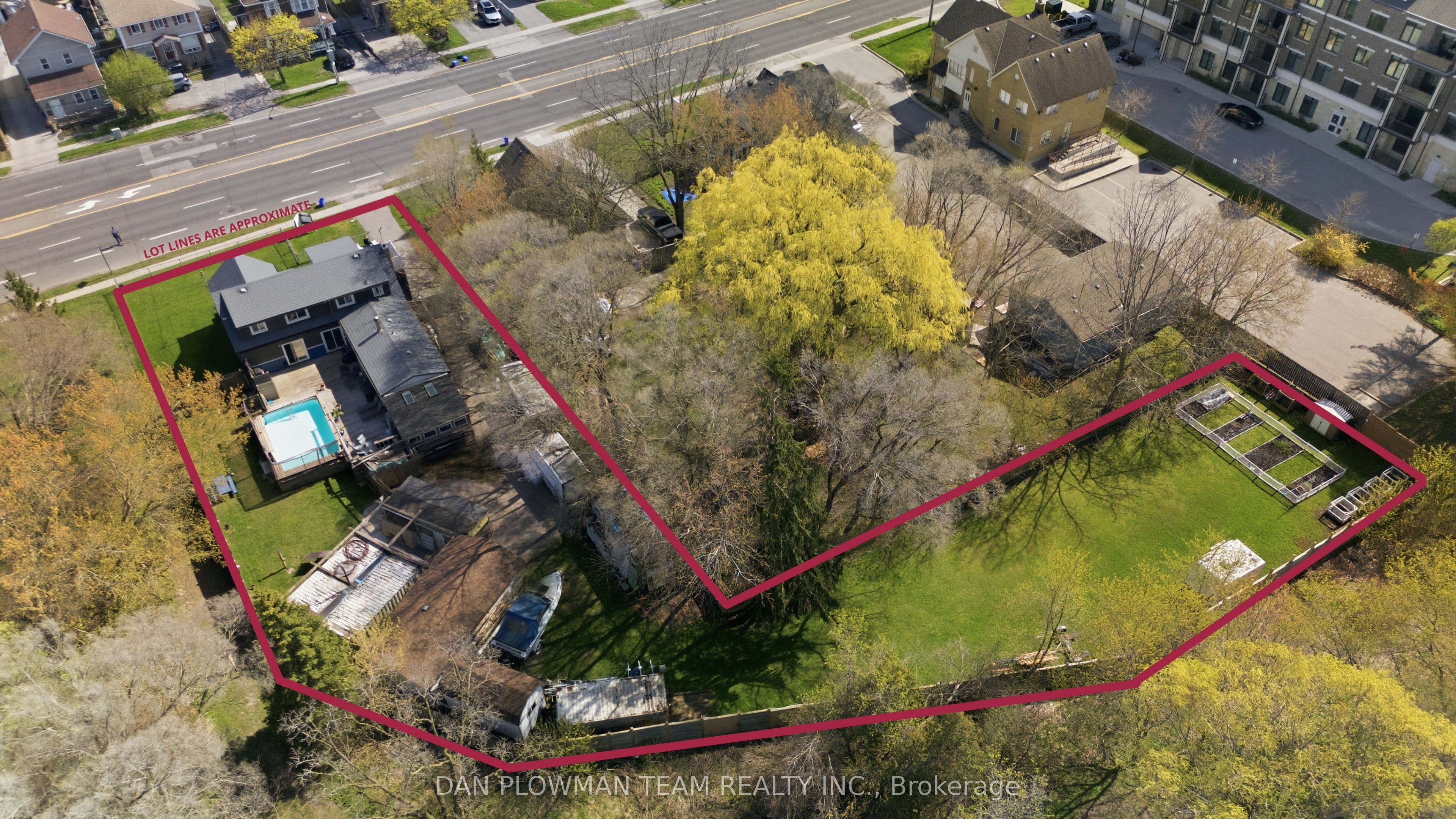 678 King Street photo 1