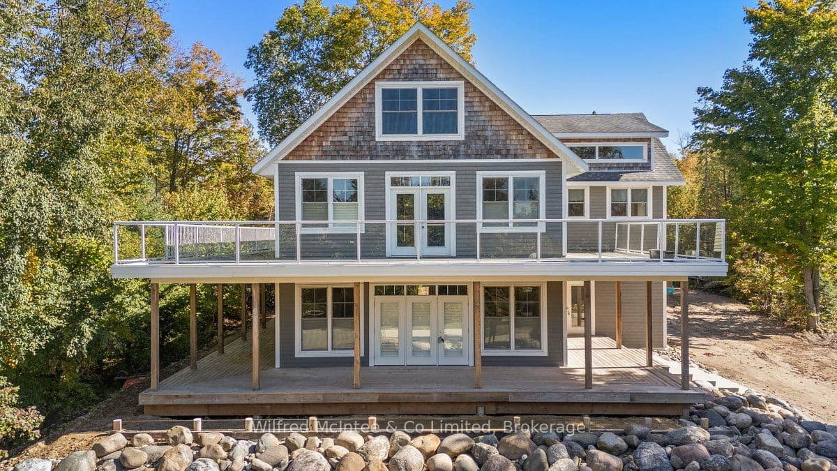 545 Eckford Avenue photo 1