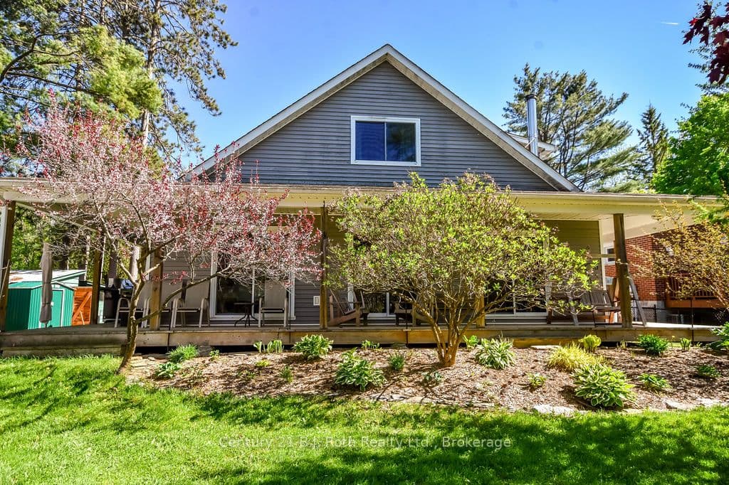 4762 Severn Street photo 1