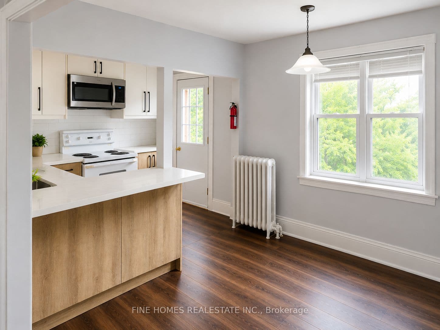 44 Hillside Avenue photo 1