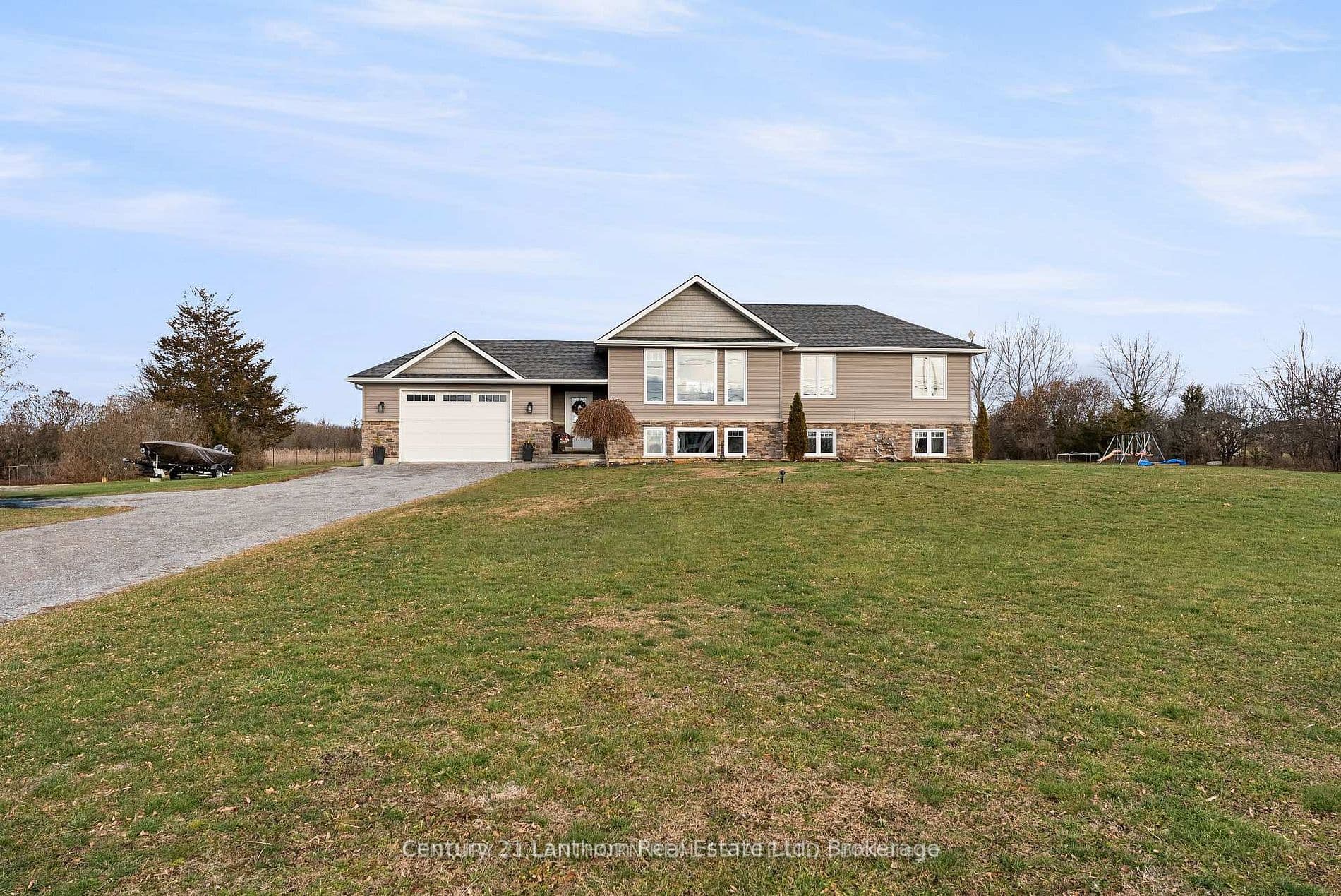 20846 Loyalist Parkway photo 1