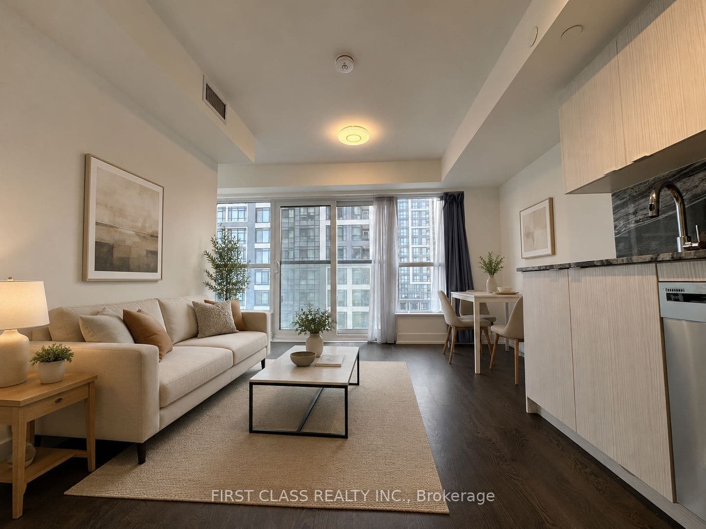 Unit 531 5 Mabelle Avenue photo 1