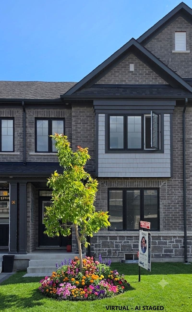 12 Thelma Drive photo 1