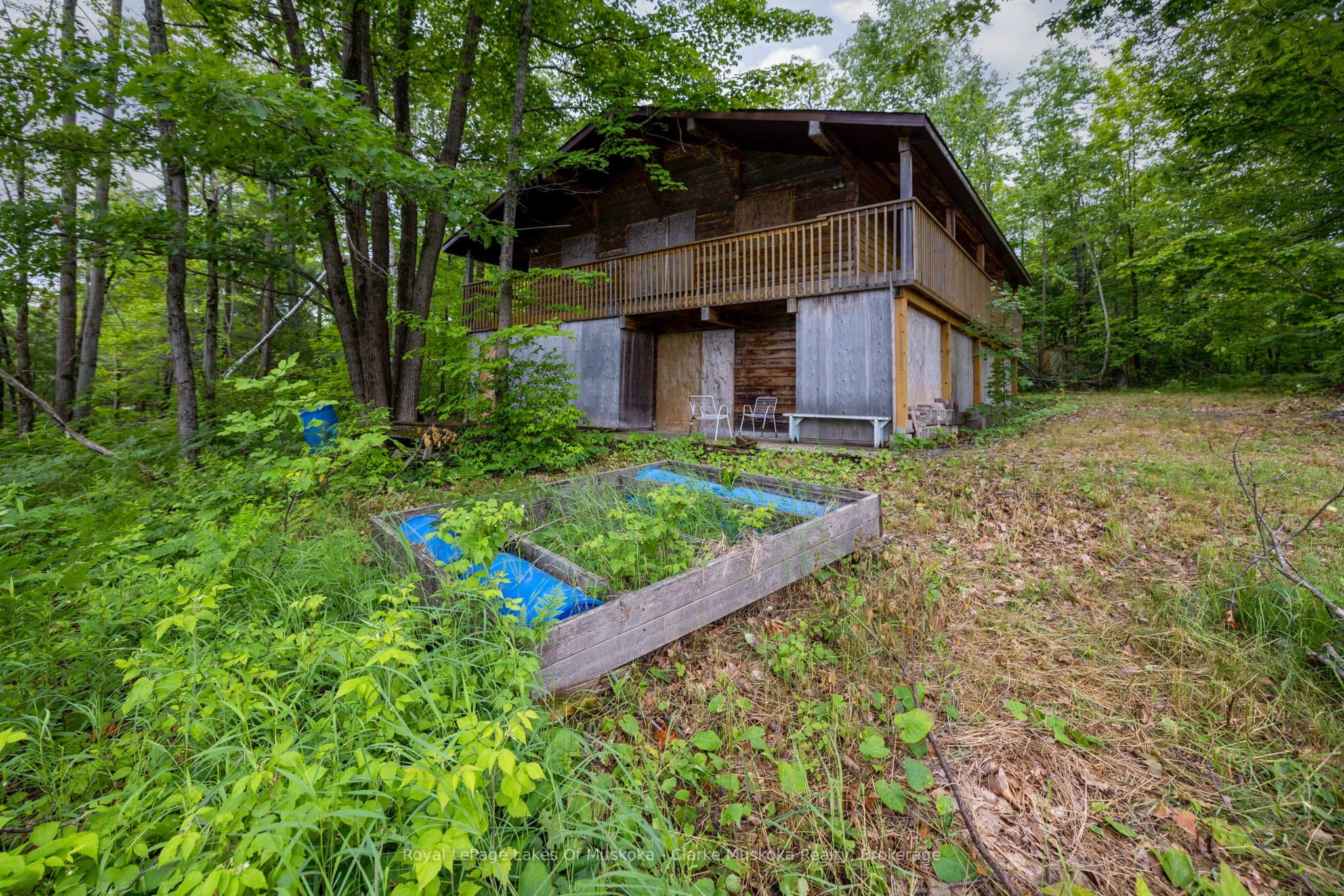 173 612 Highway photo 1