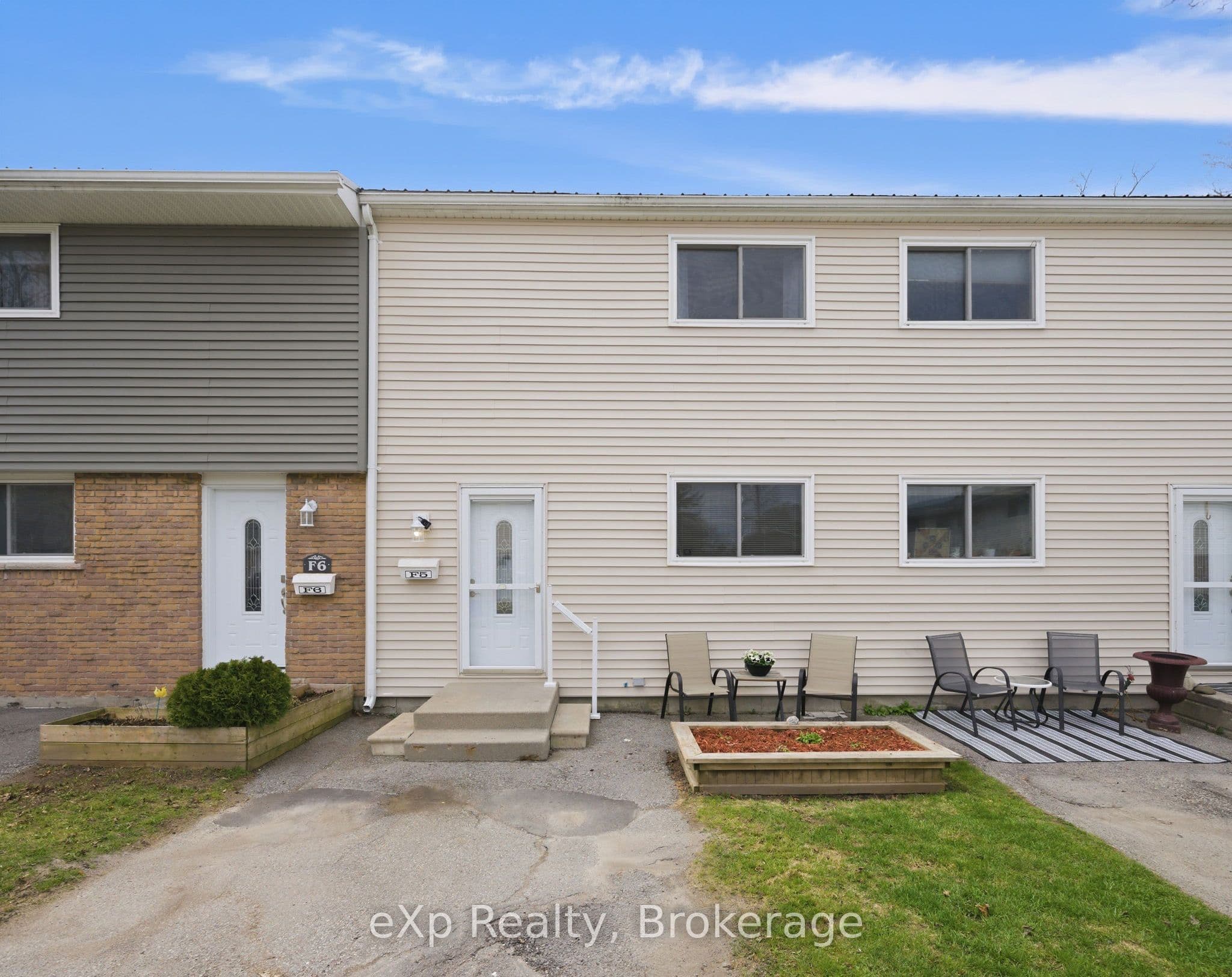 Unit F5 400 Westwood Drive photo 1