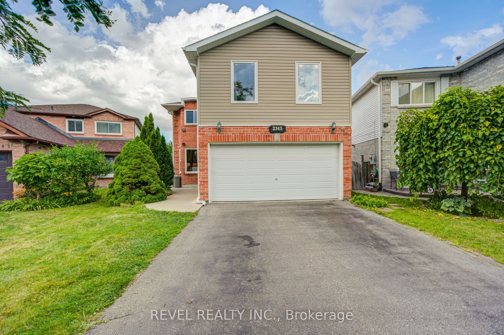 2141 Theoden Court photo 1