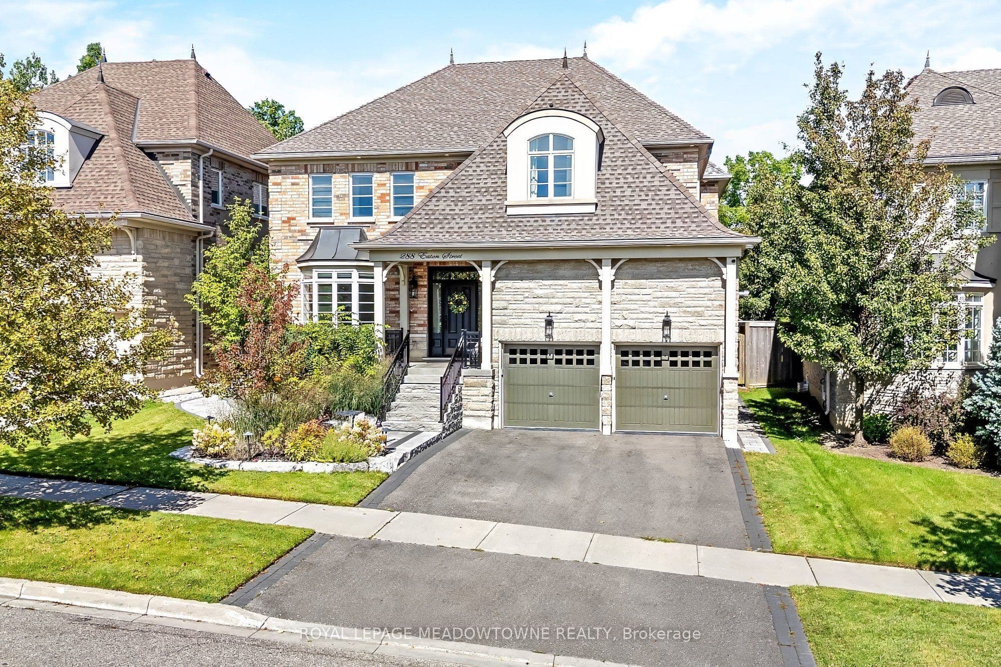 288 Eaton Street photo 1