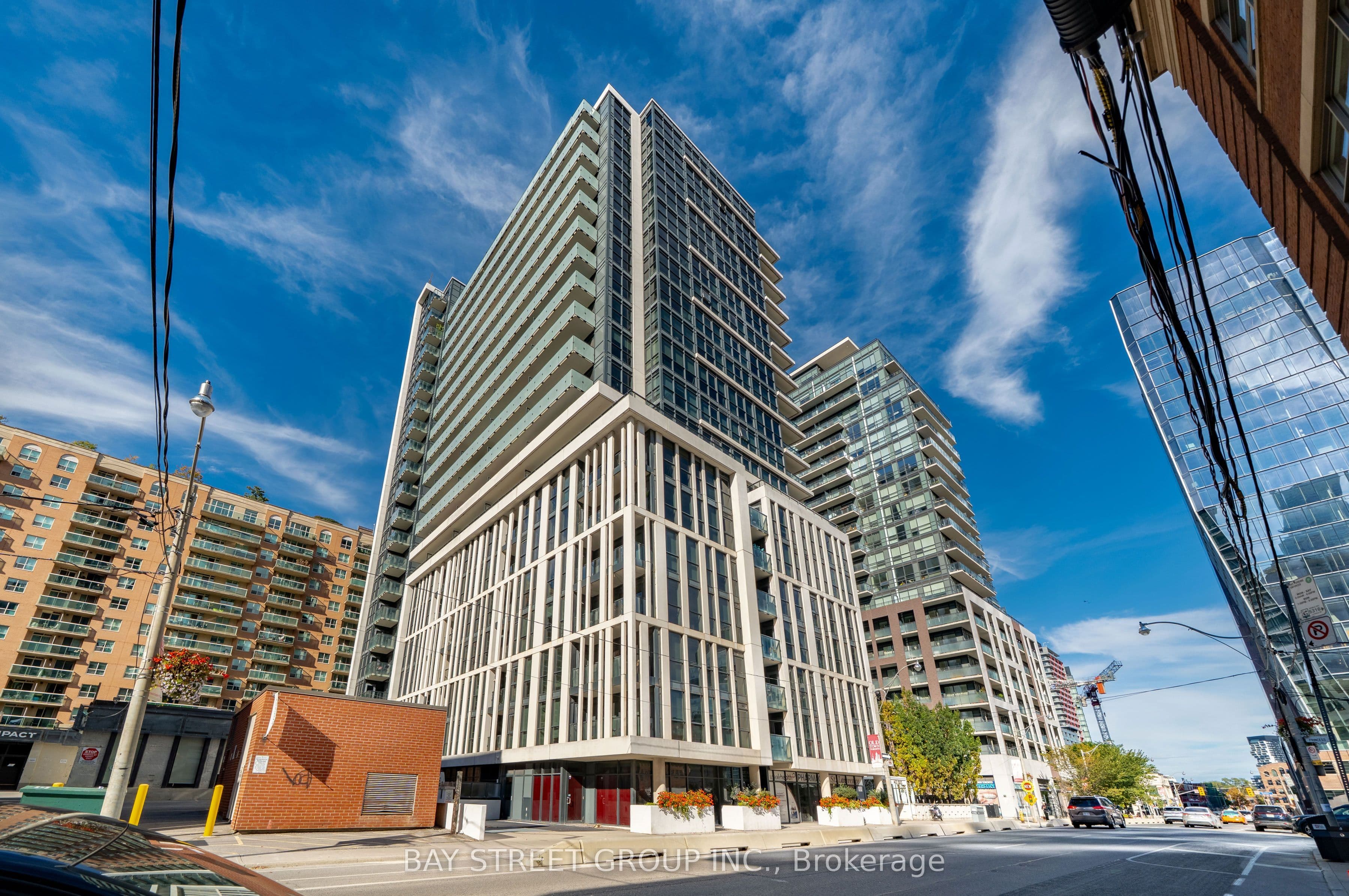 Unit 322 400 Adelaide Street photo 1