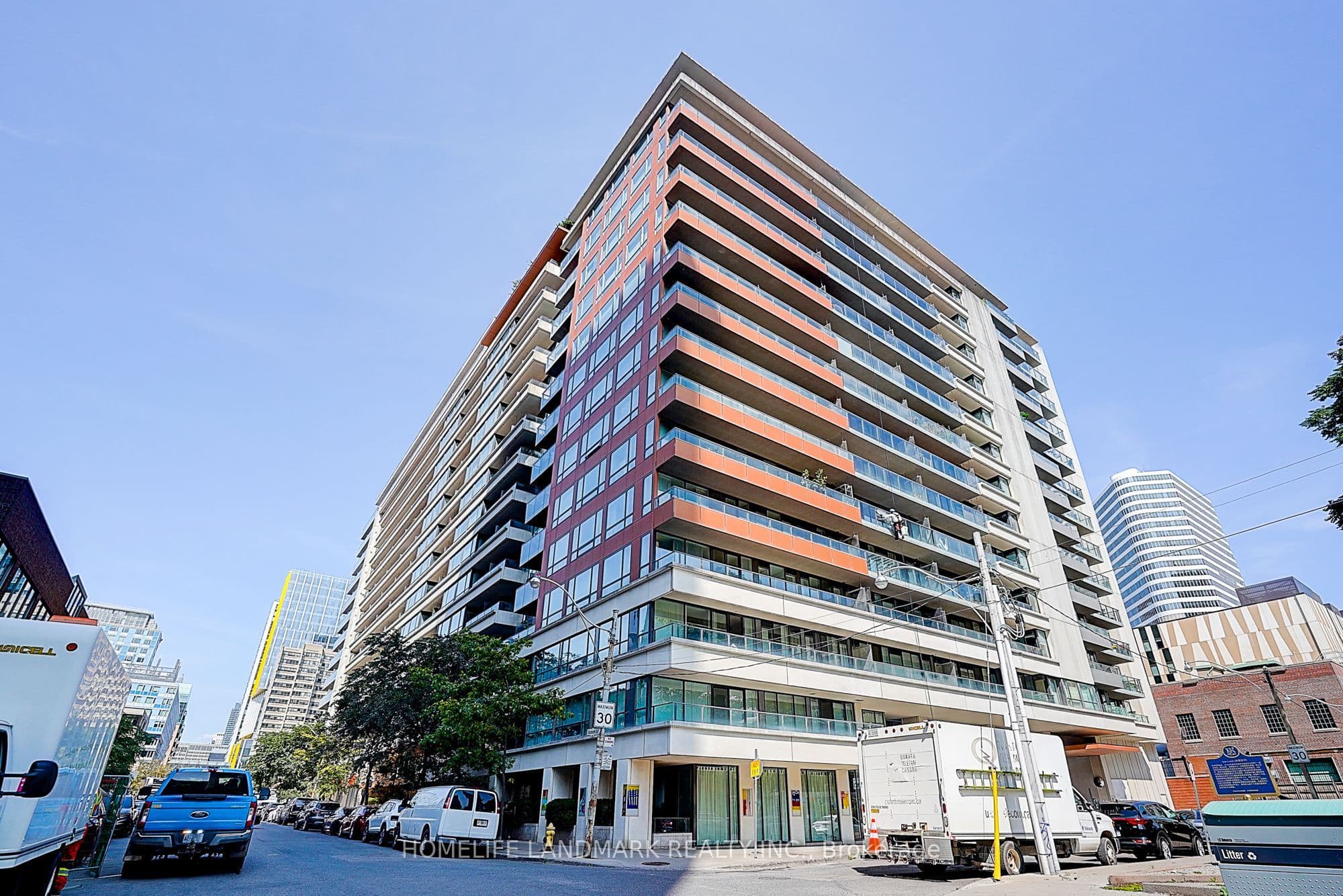 Unit 1711 111 Elizabeth Street photo 1
