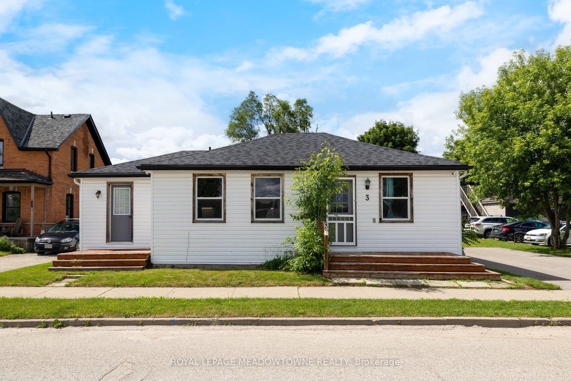 3 Church Boulevard photo 1